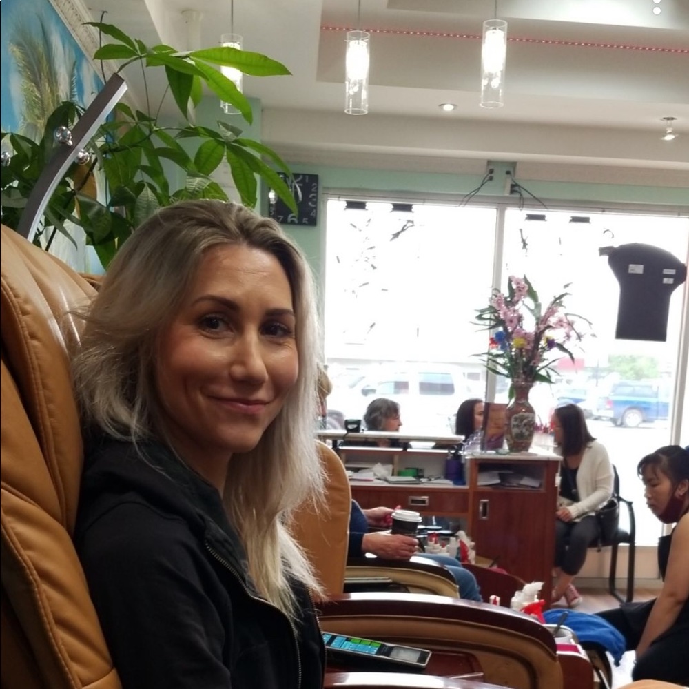 Meet your Posher, Samantha